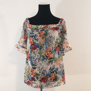 ✅ SOLD NWT Nicole Miller Top / Blouse - Med